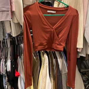 Abercrombie cropped sweater